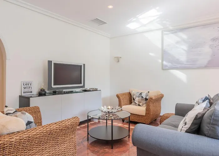 Excellent T2 With Pools 400m Falesia Apartament Albufeira