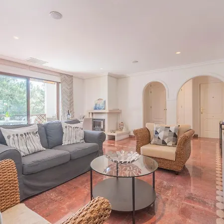 Excellent T2 With Pools 400m Falesia Apartmán *