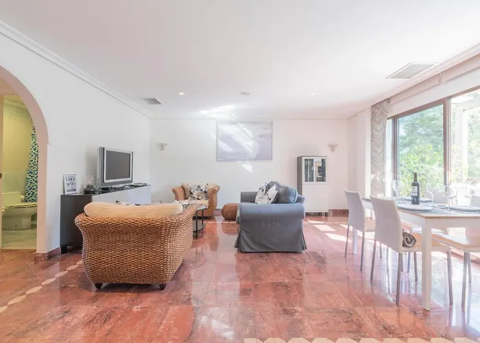Apartamento Excellent T2 With Pools 400m Falesia