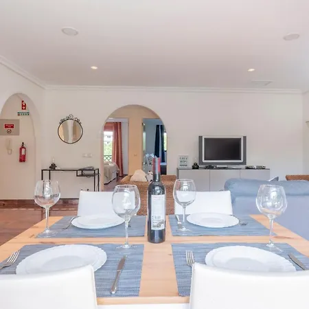 Appartement Excellent T2 With Pools 400m Falesia
